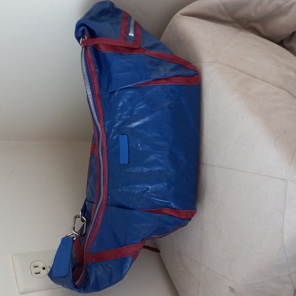 Isabel Marant Neway Day Hobo cobalt and maroon. Price FIRM - Picture 3 of 11